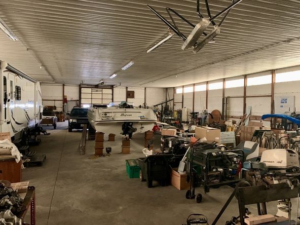 15 W Industrial Dr, Kankakee, IL 60901